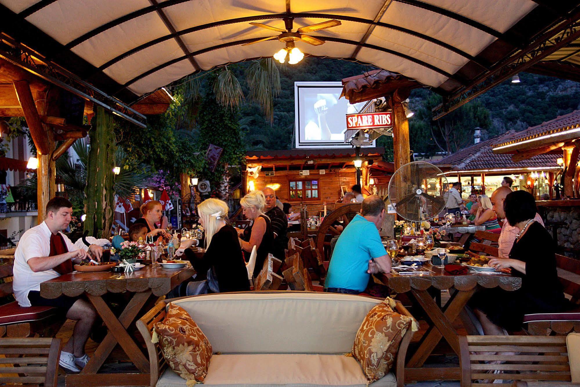 Flying Dutchman Hotel Ölüdeniz Buitenkant foto